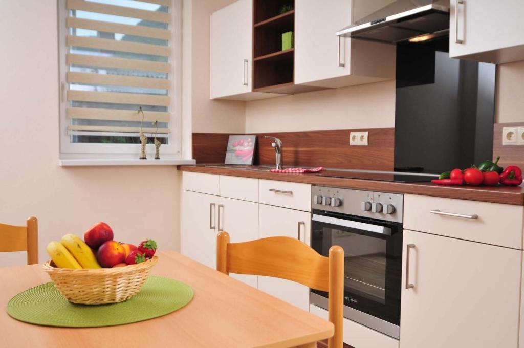 Pension / Ferienwohnungen Scheid Kestert Habitación foto
